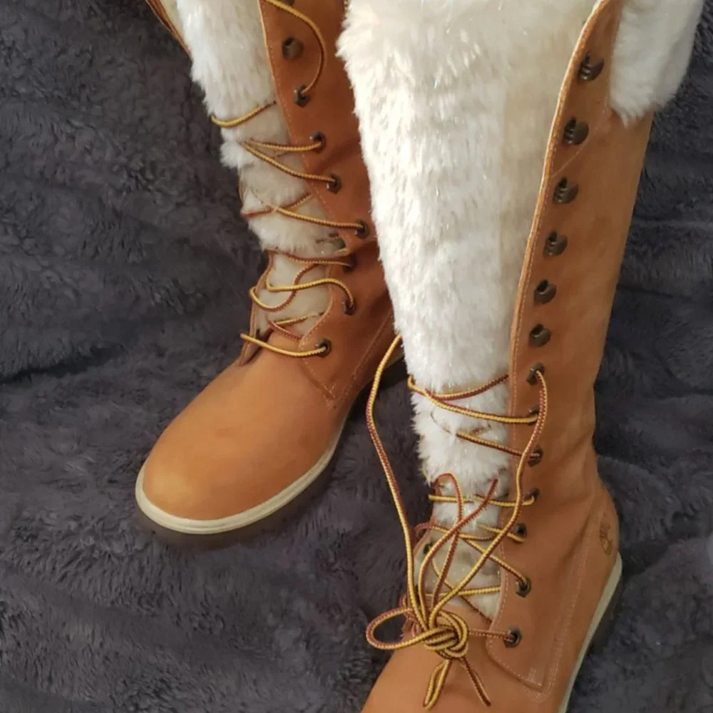 Boots - Picture 2 of 2